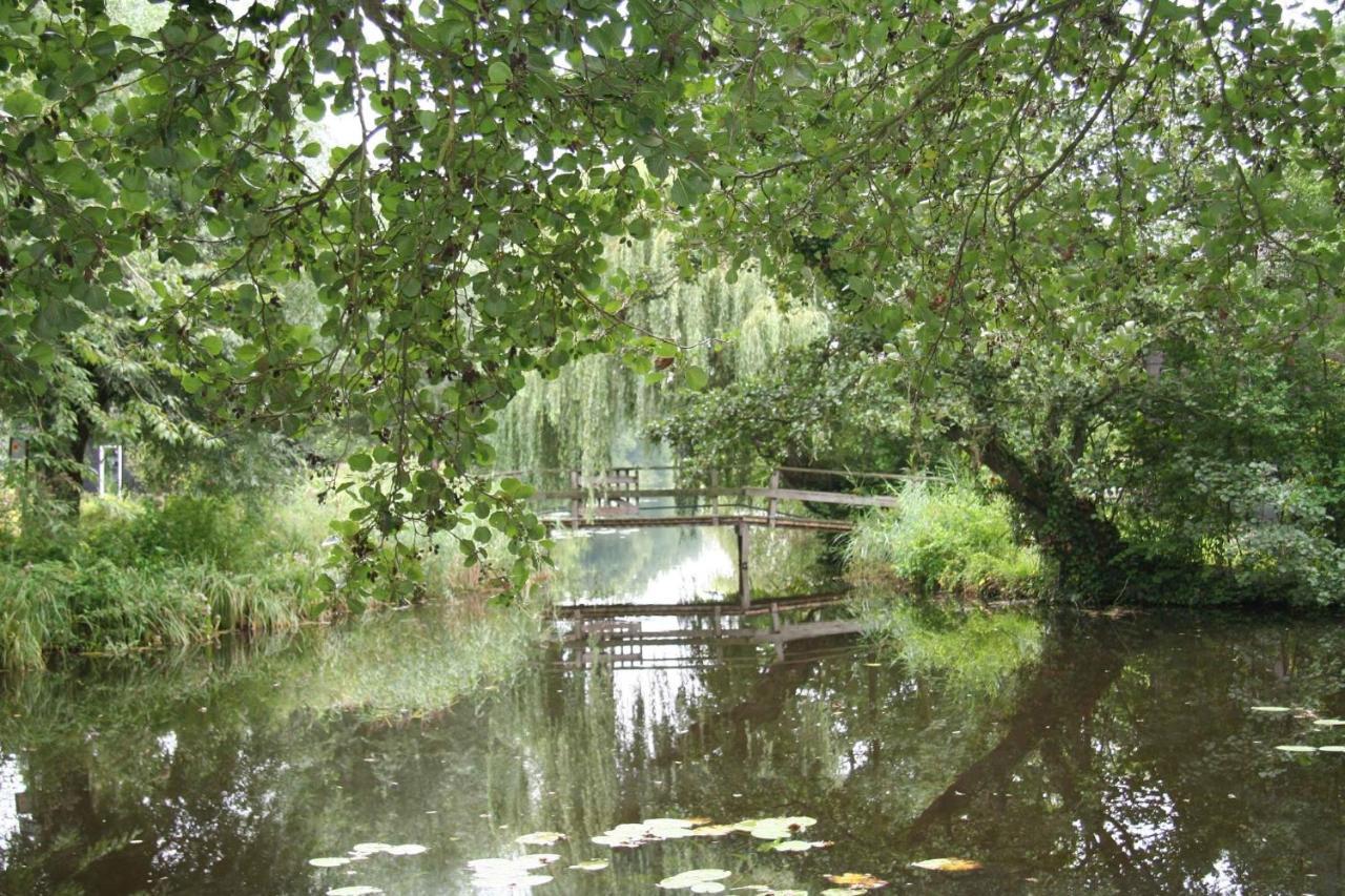 C'est la Vie Houseboat Hotel Nederhorst den Berg Exterior foto